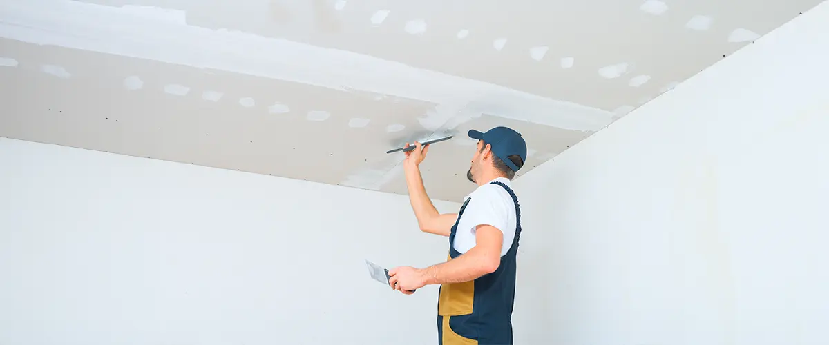 Expert drywall repair in White Bluff, smooth application and precise detail for flawless, seamless ceilings.